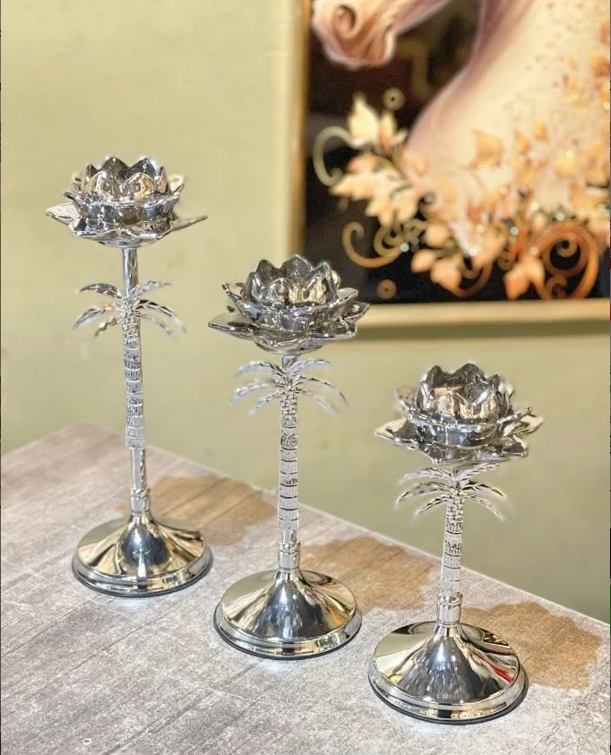Palmiyeli Lotus Şamdan Mumluk Gümüş